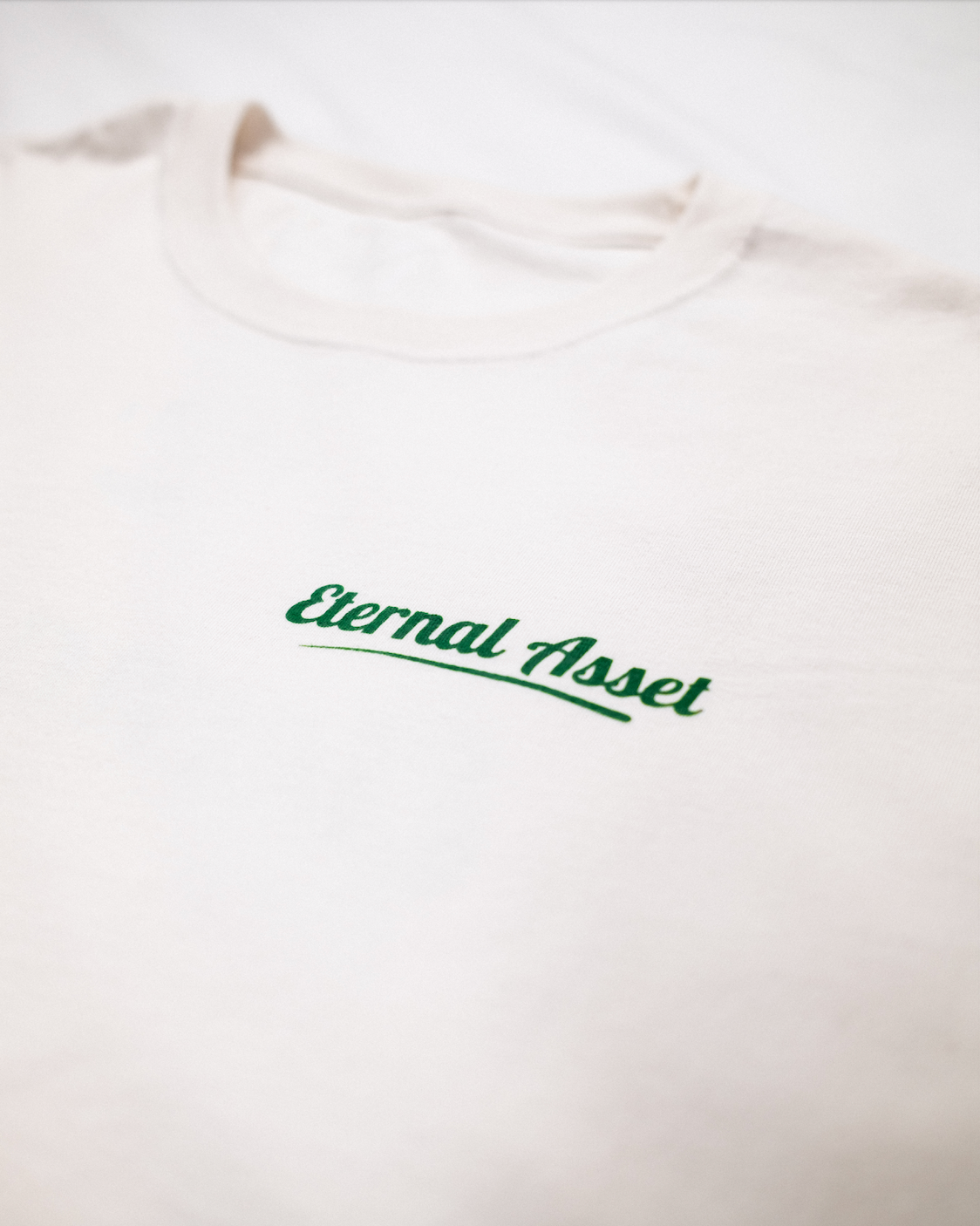 Retro Tee | Vintage White